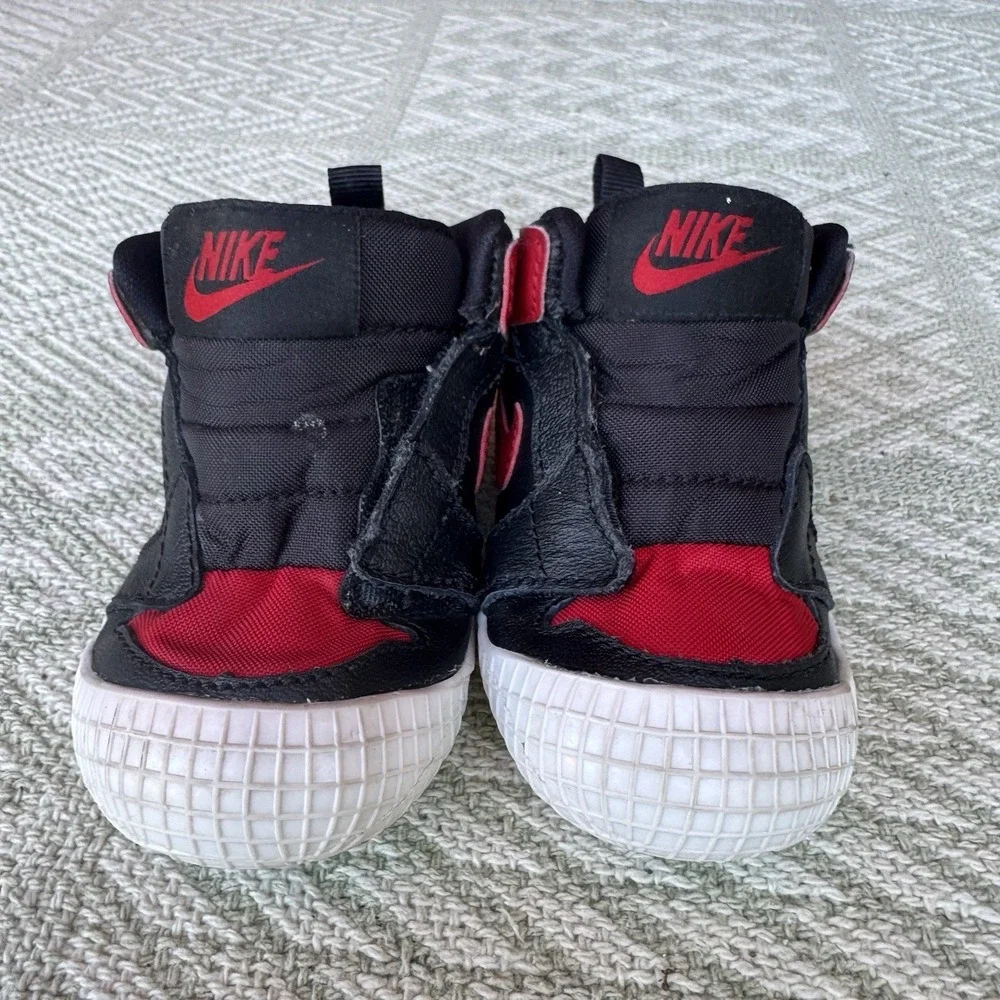 Size 3c - Nike Air Jordan 1 Bootie CB 'Banned' Black/Varsity Red‎ AT3745-023